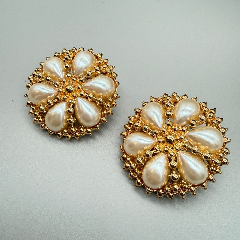 St John Vintage Gold Tone Faux Pearl Floral Sunburst Clip On Earrings Statement